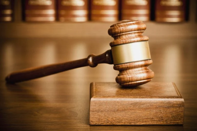 Court-768x512.webp