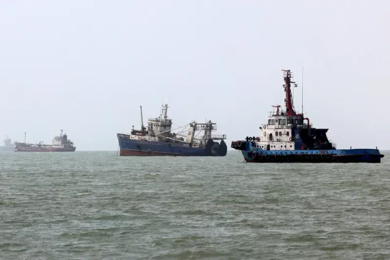 Strait-of-Hormuz-scaled